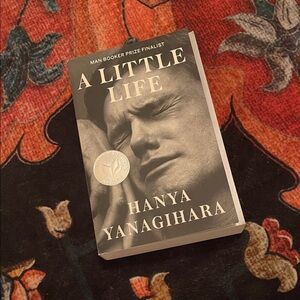 A Little Life by Hanya Yanagihara (Paperback)